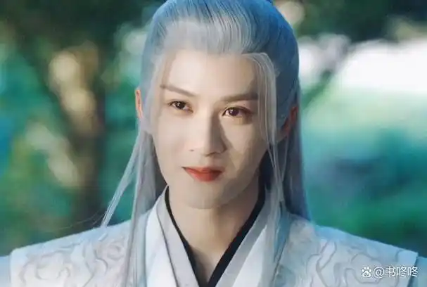 古装造型千千万,没有男主躲得过"龙须关"