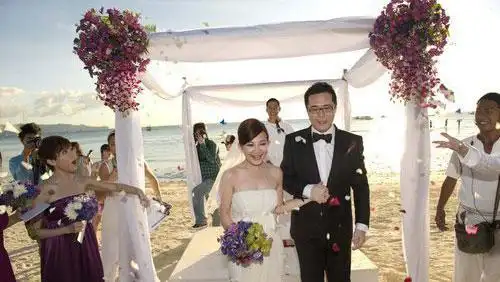 梁静茹:菲律宾长滩岛,举办浪漫沙滩婚礼