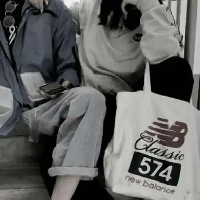 不露脸的禁欲系情侣头像一对图片