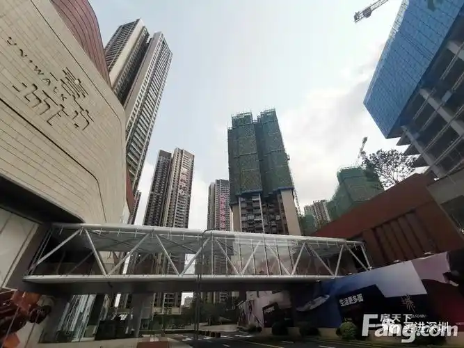 欢迎来到壹城中心2区 面积约72-83-95平米,可以预约诚意登记中壹成