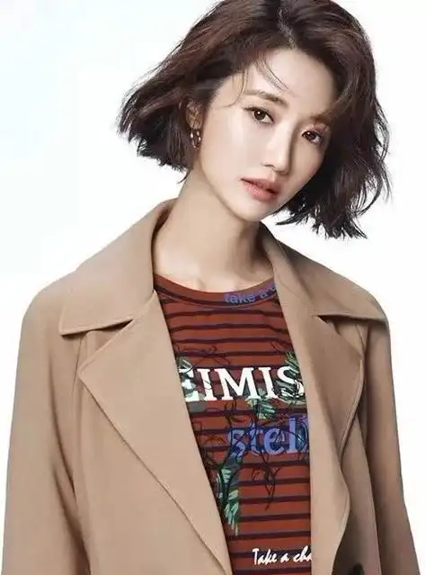 菱形脸的特征及适合的发型有哪些菱形脸的人适合什么发型