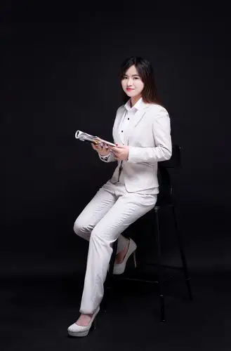 美女设计师主案别墅设计简欧风格典雅温馨