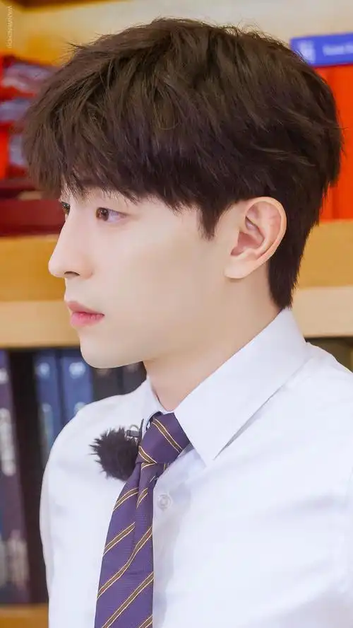 98190298  #邓伦#  你是世间最可爱的小星星8215