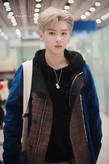 黄明昊的专属若芽海[超话]# 来自·奶味小汀· - 微博