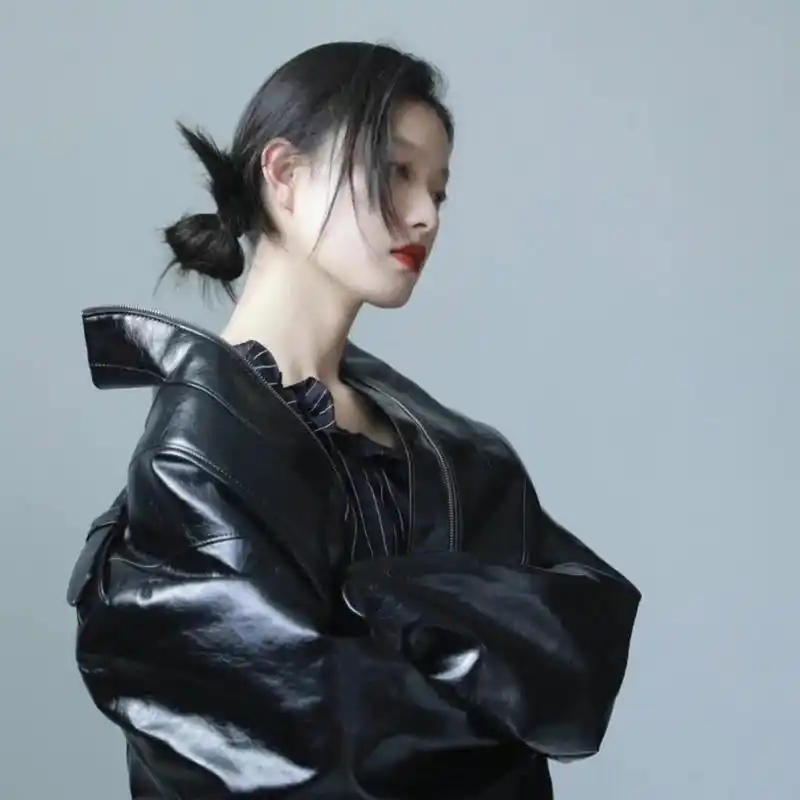 倪妮头像‖清冷氛围感 这女人站那就是风景!