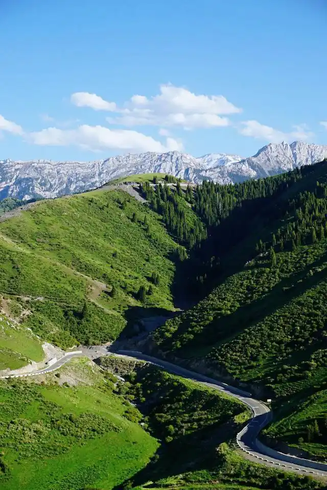 来新疆旅游,千万别错过这九大无人区公路