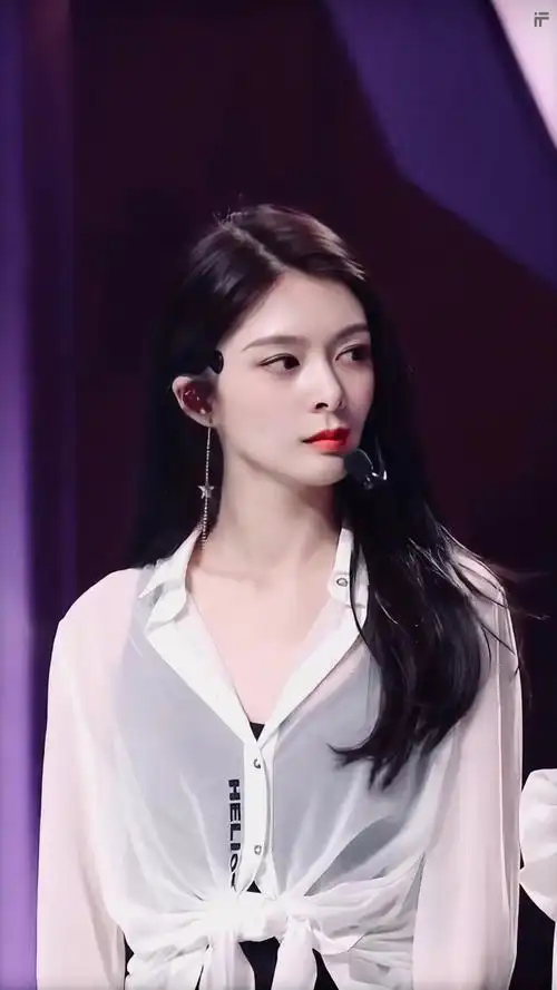 火箭少女101傅菁壁纸赞评论更多所有评论你也来说些什么吧