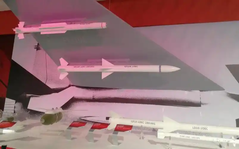 "四代机挂四代弹": 总师详解"霹雳"-10e空空导弹 整体性能媲美aim-9x