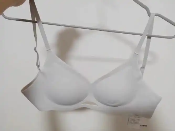 ubras通勤无尺码背勾内衣