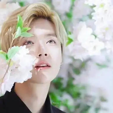 鹿晗_qq男生头像_我要个性网