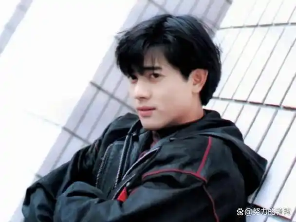 天王郭富城,年轻时候到底有多帅?然而,女儿在8
