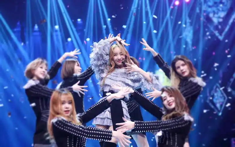 创造101高颖浠小姐姐大长腿性感舞蹈,你打几分