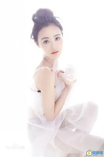 战菁一高清写真 战菁一高清写真_战菁一高清剧照