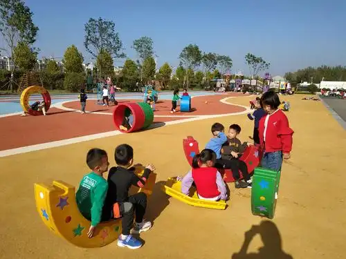 2019大四班的幼儿园日常活动照片 - 美篇