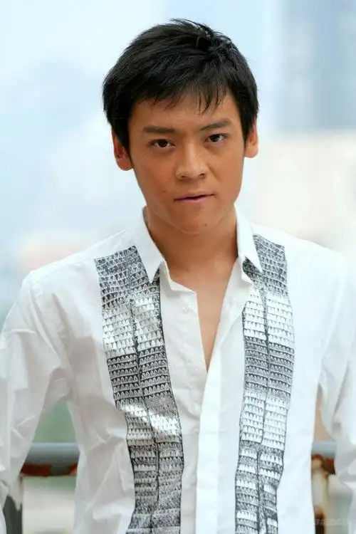 《禁区》拍摄正酣 巍子父子首次同台演出(图)