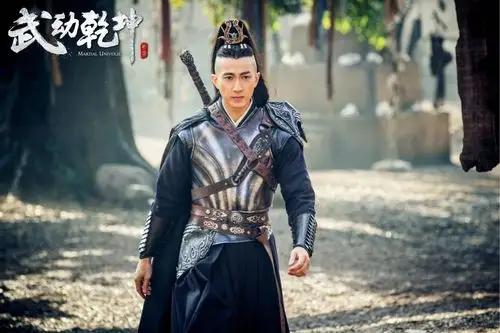 吴尊首演"反一"! 《武动乾坤》开播引关注