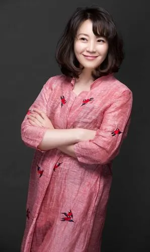 张晗饰演的《特化师》母亲还在虐心飙泪,《北部湾人家》的女儿韦桂川