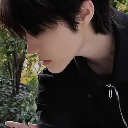 男生真人帅气头像有哪些