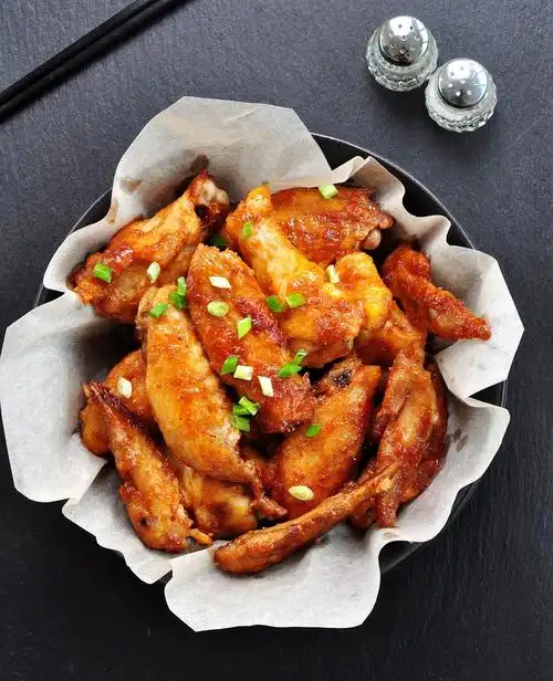 鸡翅,油炸,酱油,米饭,醋,蜂蜜,芝麻