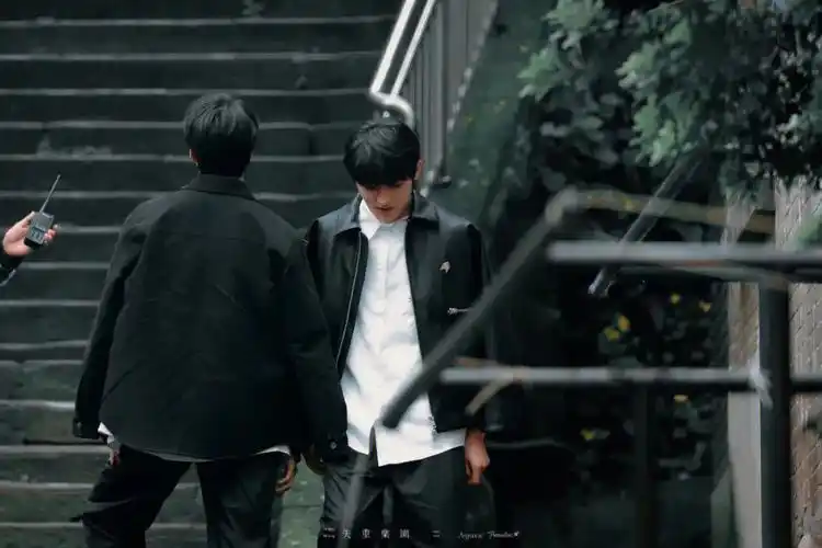 文轩朋友圈背景图