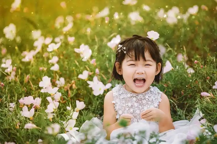 希望你一直拥有阳光般灿烂的笑容_儿童_poco摄影,人像,儿童,我要上