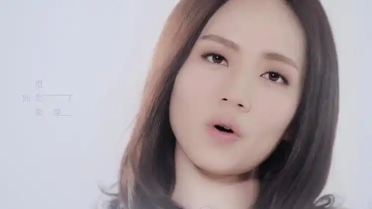 刘惜君蹉跎三年,凭这首《大风吹》重回巅峰,成就让无数歌手眼红