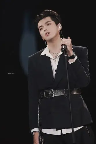 吴亦凡星光大赏##吴亦凡2020年度全能唱作人