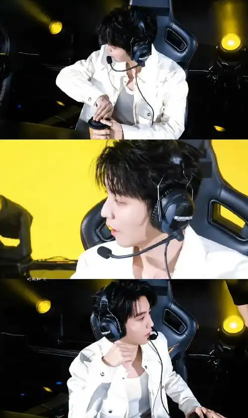 身着白色牛仔套装帅气亮相,电竞男神上线王俊凯超话