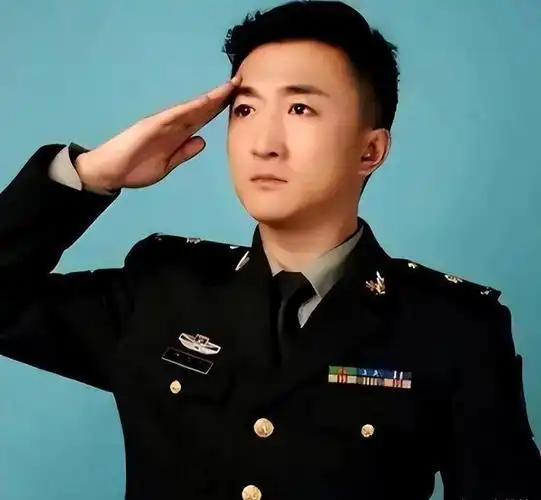 著名演员刘伯勋:人生如歌戛然而止,留下妻子和年幼儿女令人心碎