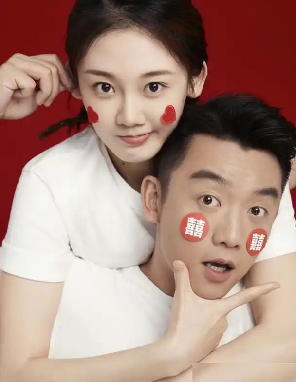 郑恺和苗苗秘恋3年领证,与程晓玥长跑7年分手,前女友发文太伤感