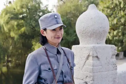 从一代贤后到红剧专业户——罗忆楠:角色给我警示