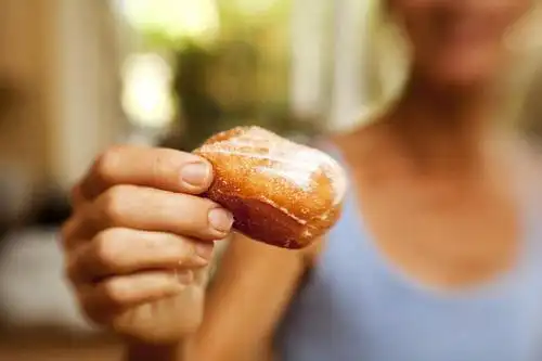 点心,面包,成年人,一个人,家,吃,横图,运动模糊,商务,石油,静物,仅一