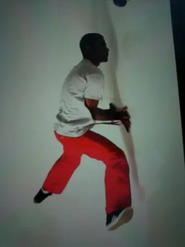 做飞机撑需要哪些力量基础