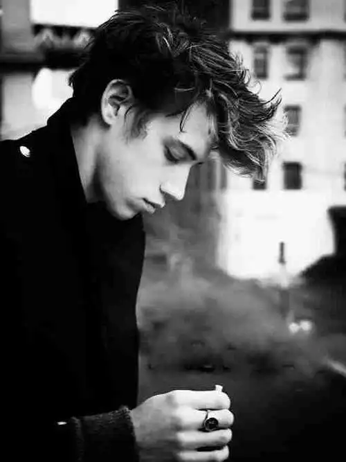 了_可爱喝酒大胖猫的心里话抽烟喝酒图片男人霸气喝酒沉稳男人头像