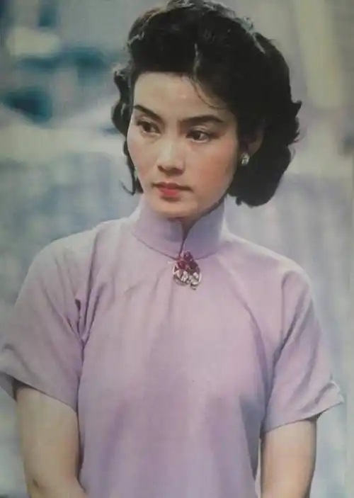 国家一级演员潘虹为事业结束8年婚姻至今无儿无女成遗憾