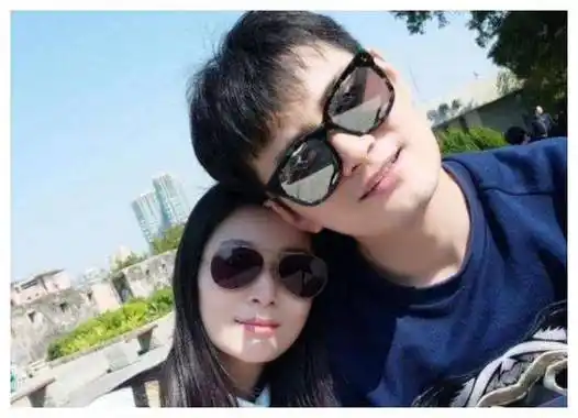 王媛可因丈夫太帅倒追5年婚后生下双胞胎取名让人目瞪口呆