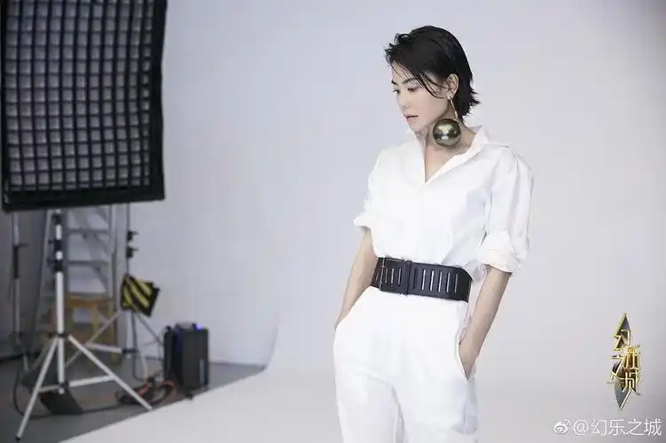 王菲faye wong的图片