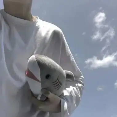 10张"高冷轻熟"男生头像,帅哥专用!