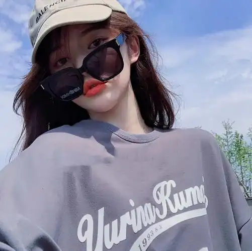 抖音头像丨可爱搞笑女生戴墨镜头像真人头像