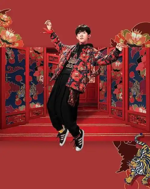 原创明星带货有多夸张易烊千玺代言阿迪的一件衣服竟有人拿去订婚