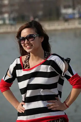 赵苗苗姊妹在天塔留影 | flickr – 相片分享!