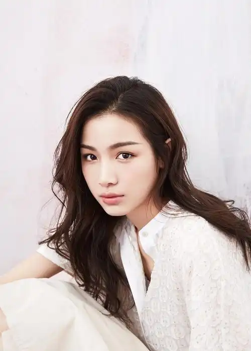 张南楚留香新传开机古装造型清新亮相