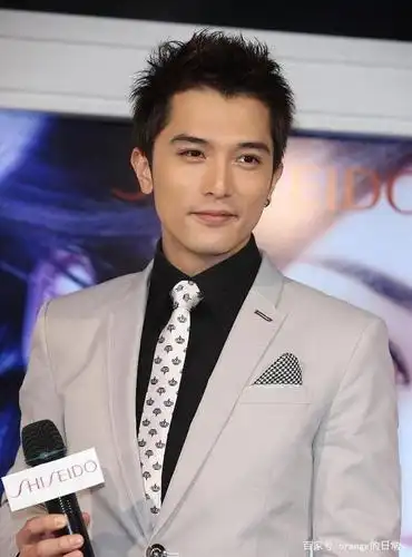 邱泽是39岁生日,"渣男"标签什么时候可以去掉?