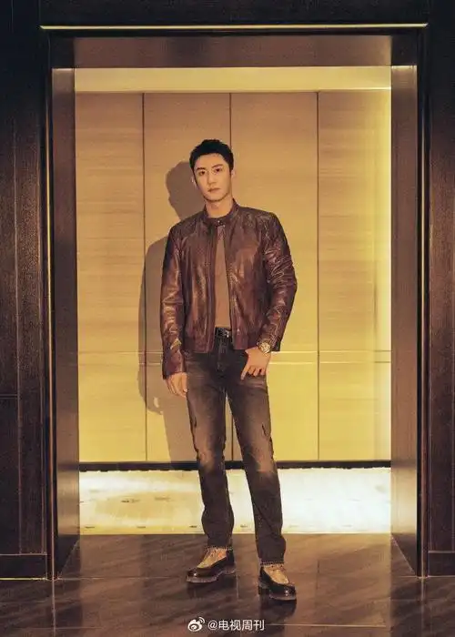 因为他的身高,责任心和幽默风趣完美契合她们的择偶标准,这样的男人