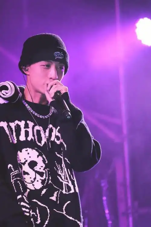 王齐铭说唱歌手资料