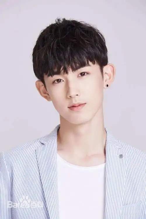 电视剧《少年派》演员郭俊辰