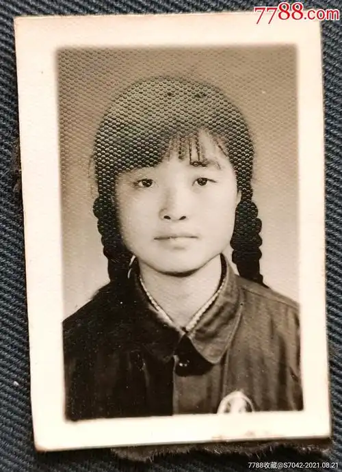 (67-76)                                                ,,,黑白