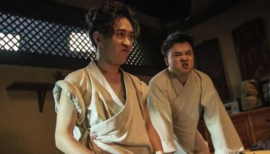 常远导演《温暖的抱抱》最后成全的可能不是自己,而是李沁_电影_麻花