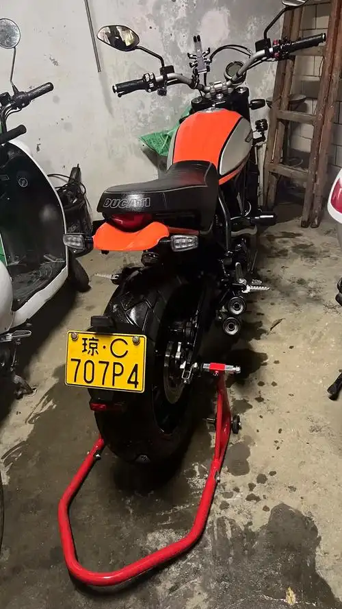 杜卡迪scrambler 800  ,2020年1月上牌,行 - 抖音