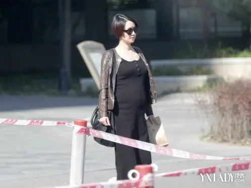 【图】杨幂大肚子孕妇照少女范十足 最美孕妇照大盘点